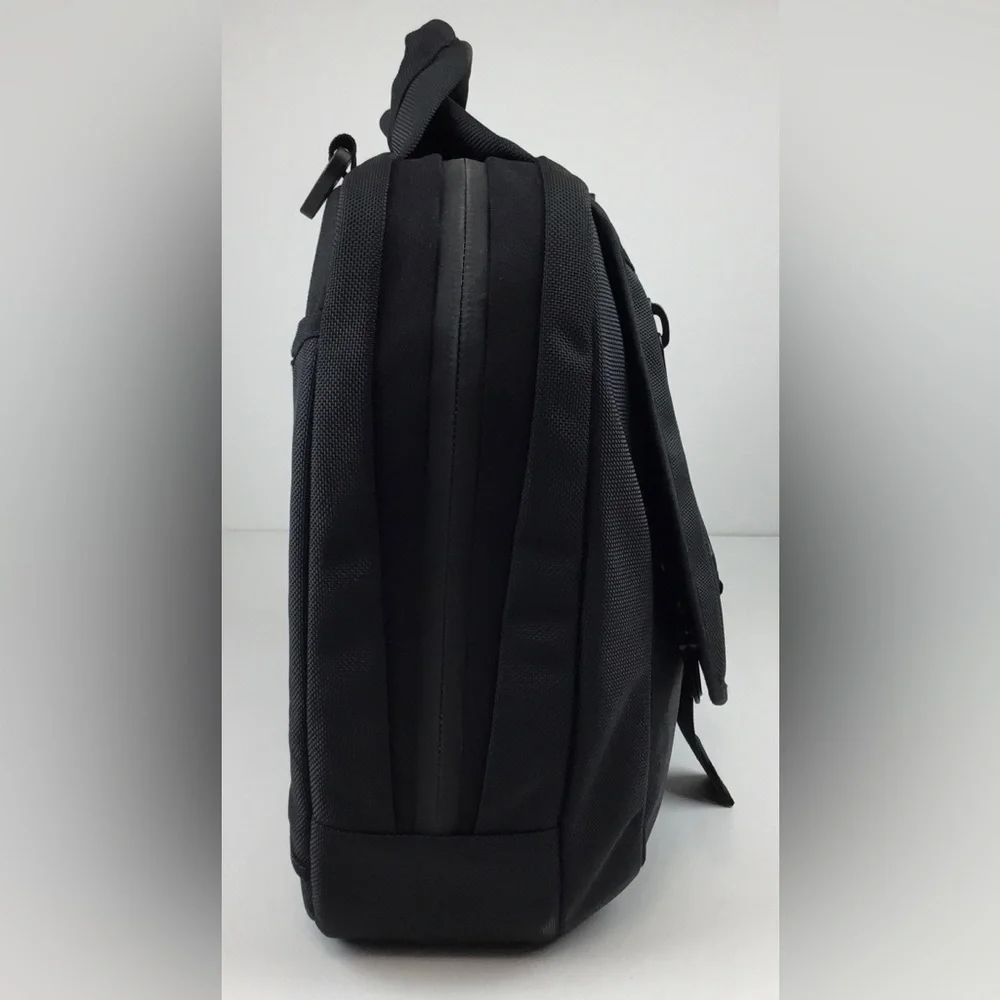 Tom Bihn Messenger Bag Empire Builder Black Travel Laptop Briefcase Carry-on
